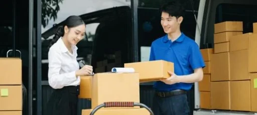 Artigo 8: Como a logística impacta diretamente na experiência do cliente